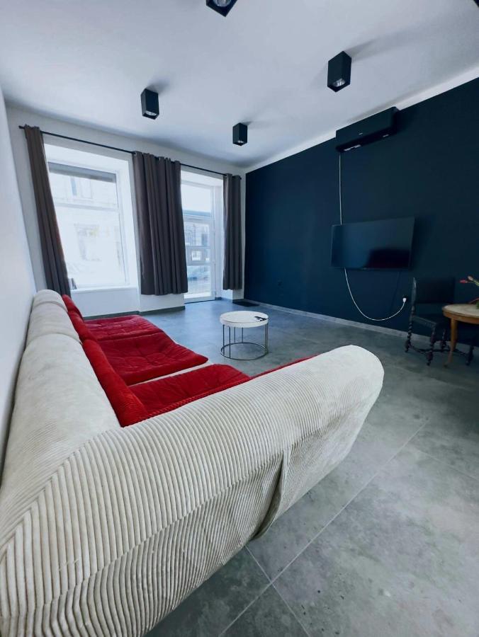 Przyjemny Lokal W Centum Miasta Apartment วูดช์ ภายนอก รูปภาพ